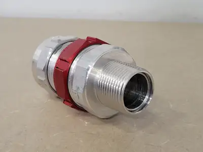 NEW THOMAS & BETTS STX100-467
