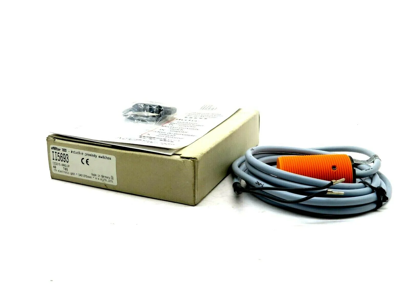 NEW EFECTOR IFM IIC2015-ARKG/UP-II5693 INDUCTIVE SENSOR IIC2015ARKGUPII5693