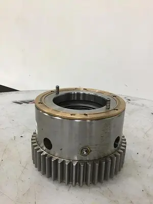 USED HUSKY 734745 4