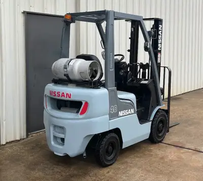 Used 2007 Nissan MP1F1A20LV Internal Combustion Forklifts: Pneumatic Tire New York US | United Lift #1446727