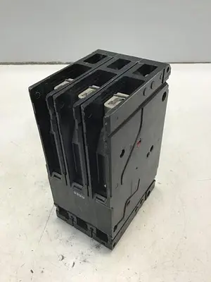 USED SIEMENS ED63B050