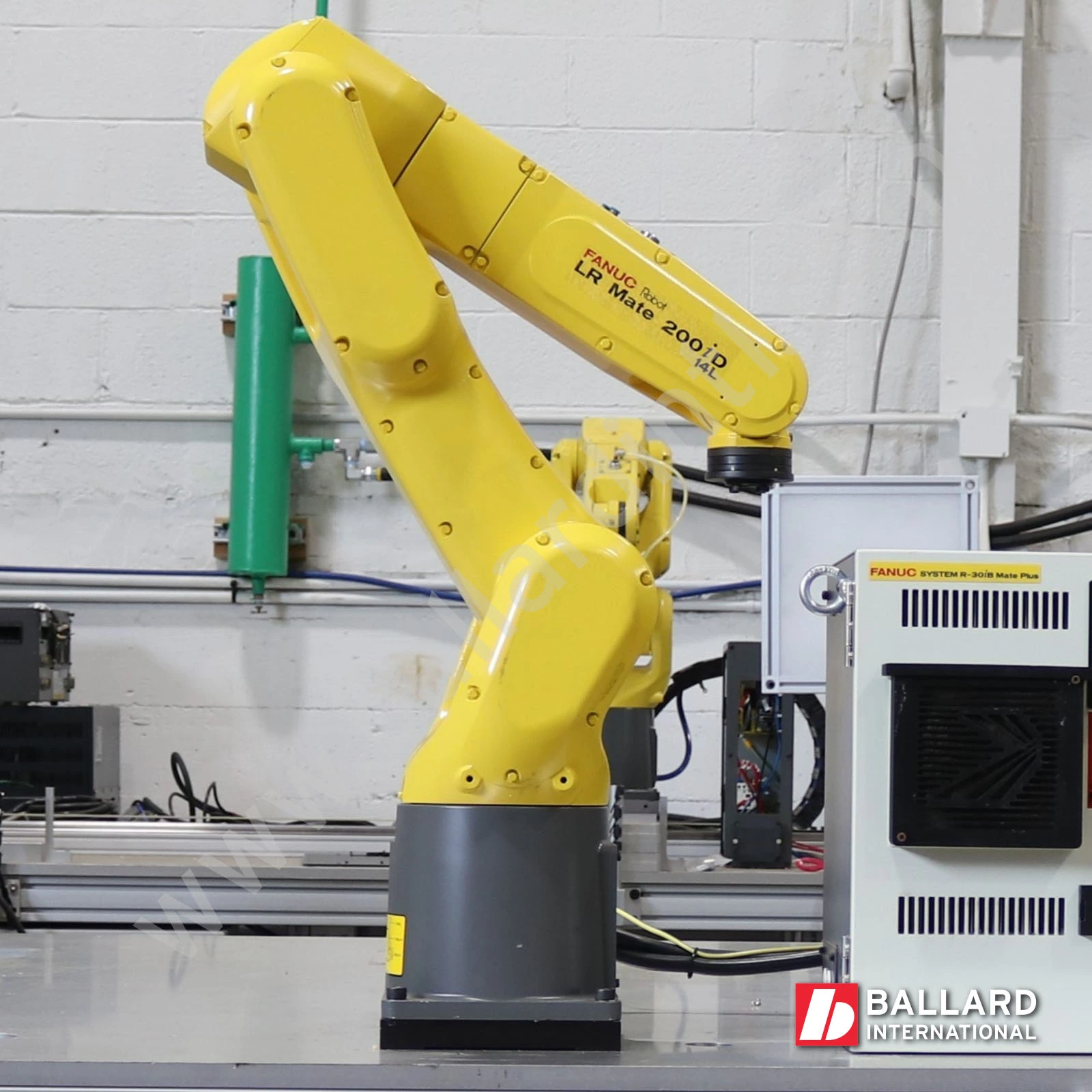 FANUC LR Mate 200iD/14L w/R30iB Mate Plus