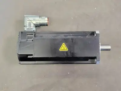 USED KOLLMORGEN AKM33H-ANDNCA00