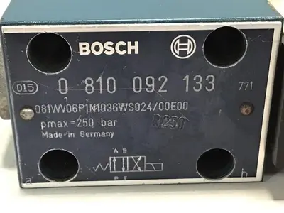 USED BOSCH 0 810 092 133