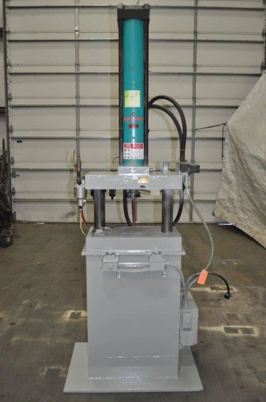 USED 1990 TOX PRESSOTECHNIK MB-50/C15