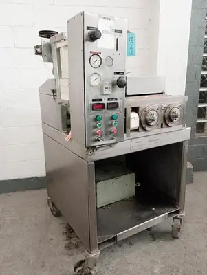Fitzpatrick model C-8540 stainless steel chilsonator