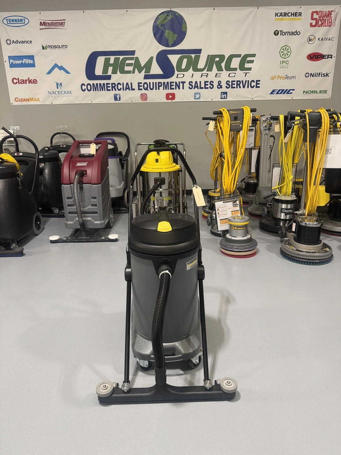 Karcher NT 48/1 Wet Vac w/Squeegee NEW