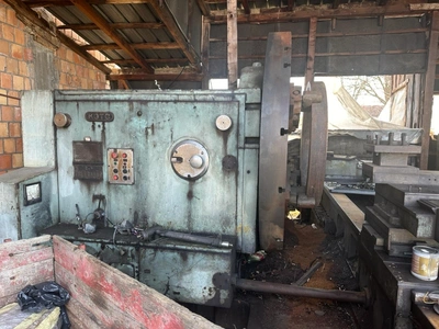 KRAMATORSK Facing Lathe