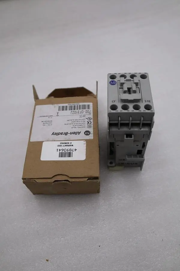 NEW ALLEN BRADLEY 700-CF310ZJ SER. A 24VDC 20A CONTACTOR AUXILIAR STOCK H213A