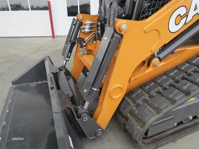 New | in-Stock 2025 CASE TV620B Compact Track Loaders Pennsylvania US | Zimmerman Farm Service #1410458