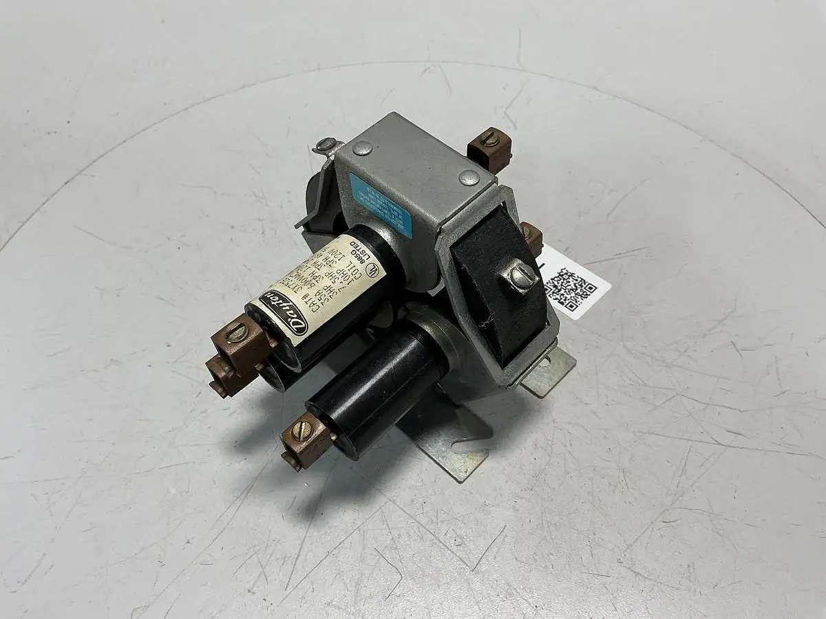 USED DAYTON 3X752E