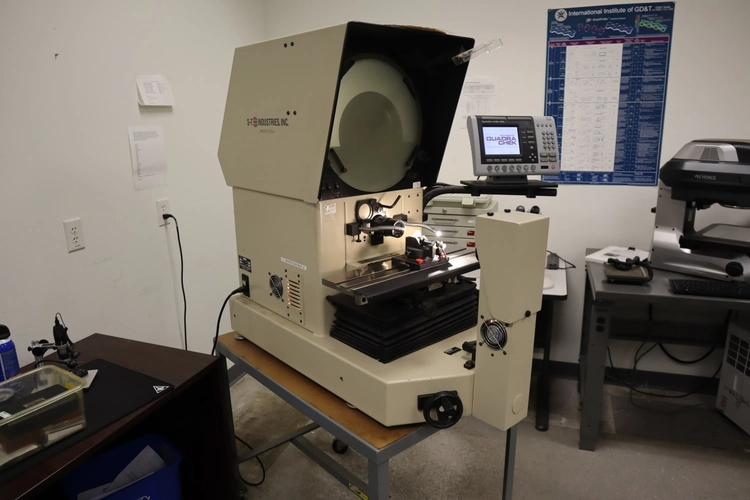 Used S-T INDUSTRIES (SCHERR TUMICO) 20-3700 Comparators Minnesota US | Machinesused.com #1371111