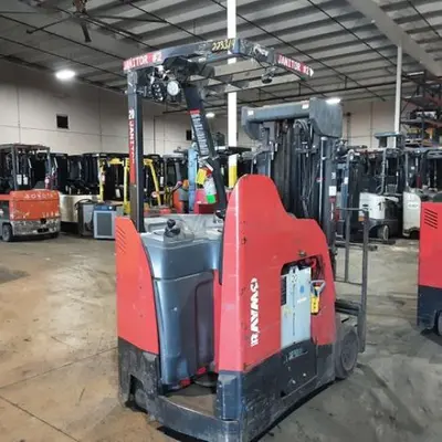 USED 2021 RAYMOND 425-C40QM