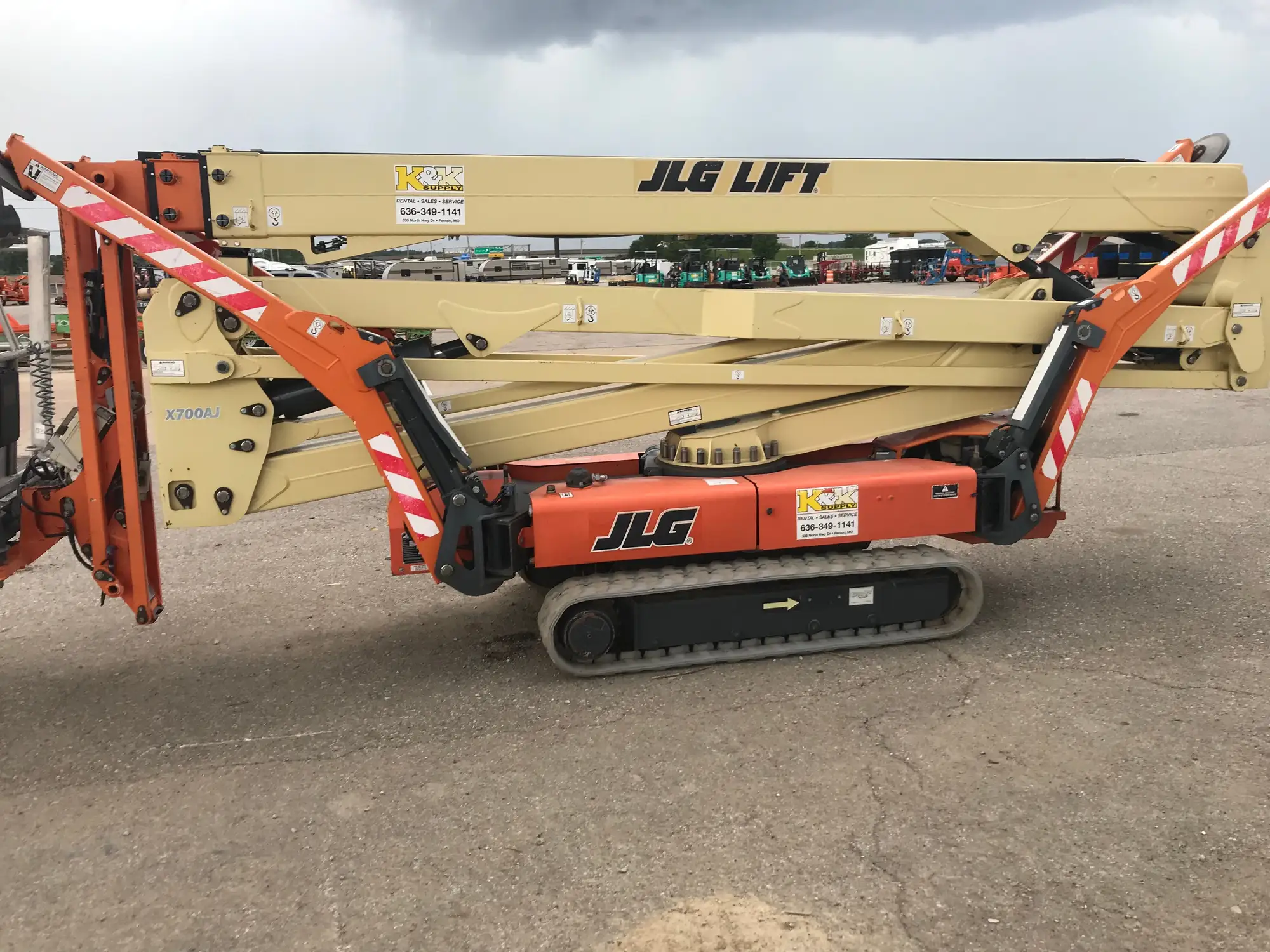 Used 2012 JLG X700AJ Crawler Boom Lifts New York US | United Lift #1446975