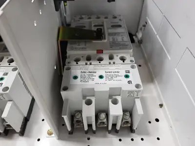 Used EATON HFD3015 Switchgears British Columbia CA | Lenmark #240426
