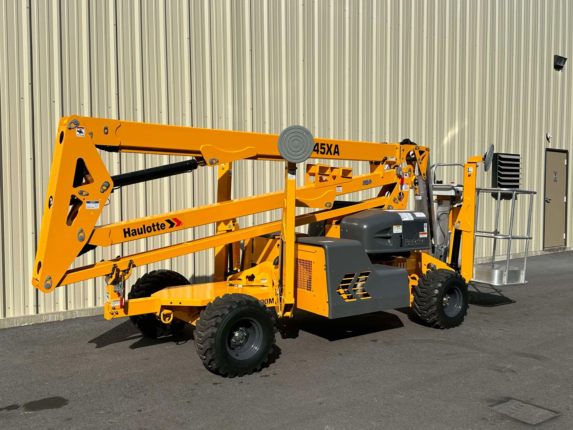 USED 2021 Haulotte 45XA