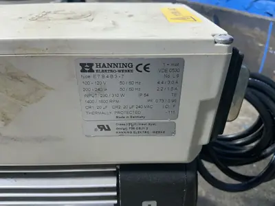Used LEYBOLD VAKUUM GMBH TRIVAC D1.2E Vacuum Pumps Ohio US | HGR 24 #1335375