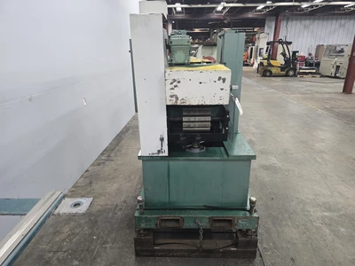 8" x 50" Conair/Metaplast Cleated Puller, Model PC8-50SP
