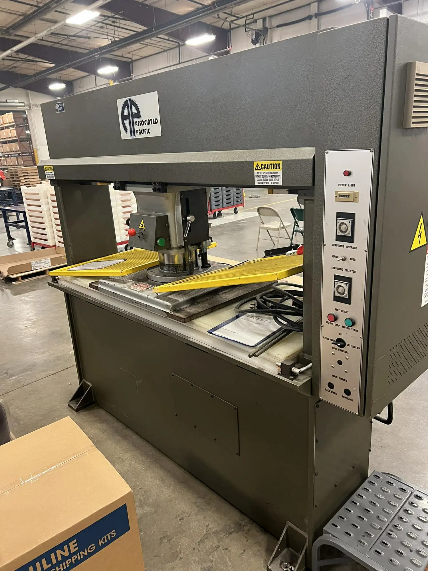 USED 2008 APMC TH2570-25