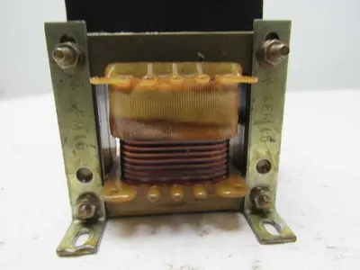 Siemens 4EM46 00.8CB Single Phase Transformer 50/90Hz-T40/E