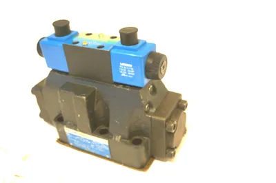 NEW VICKERS DG5S-8-521C-M-U-B5-30-EN401 VALVE/MANIFOLD DG5S8521CMUB530EN401