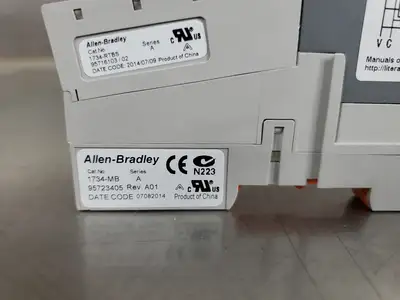 USED Allen-Bradley 1734-IB8/D Sink Input Module w/1734-MB Base