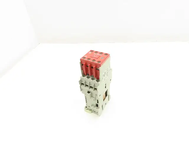 Allen Bradley 100-C09D*10A Contactor Guardmaster Contact  100S-C09DJ14C 24V Coil