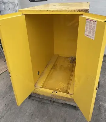 USED JUSTRITE 25661
