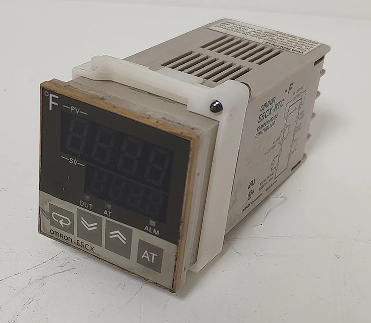 Used OMRON E5CX-RTC Temperature Controls Kentucky US | Edwards Industrial Repair #1327752