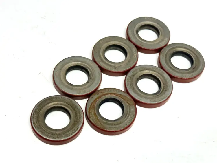 Used FEDERAL-MOGUL SEAL Seals & Gaskets | Maverick Industrial Sales #1120984