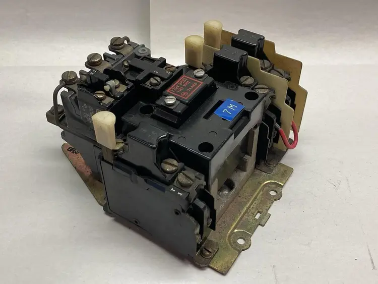 Used ALLEN-BRADLEY 709-BOD103 Motor Control Parts Ohio US | Surplus Asset Holdings #1547696