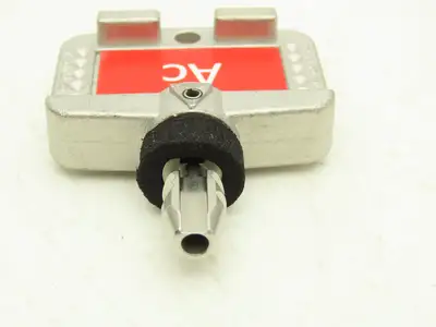 Allen Bradley 440T-AKEYE10AC Guardmaster Trapped Key Interlock Key Ac  Lot of 2