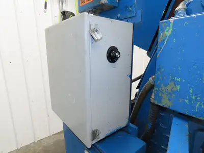 L&J No 3 Mechanical OBI Punch Press 22 Ton 2-1/2" Stroke 2Hp 3Ph Air Clutch
