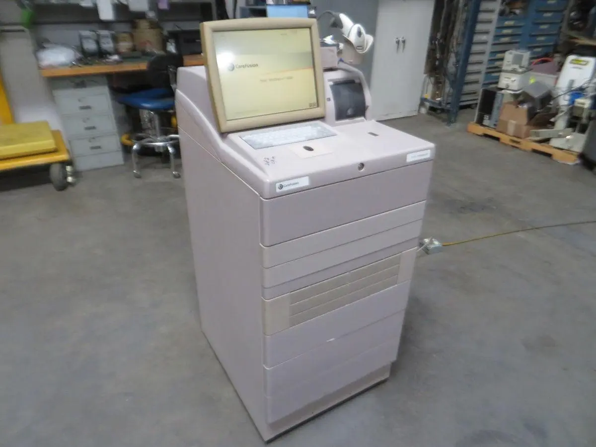Used CAREFUSION 303 Cabinets Texas US | Aucto #1454491