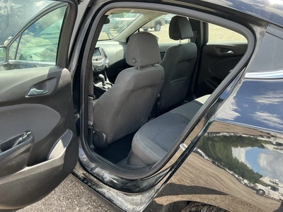 USED 2017 CHEVROLET CRUZE