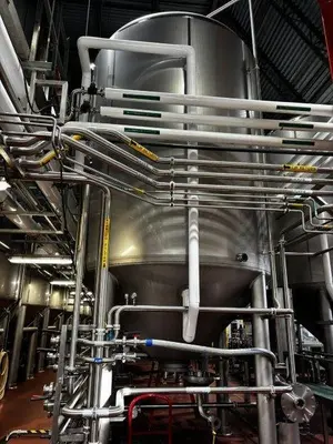 2010 MUELLER 8,300 GALLON Stainless Steel Tanks | Perry Equipment (2)