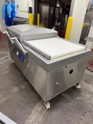 Ultra Source Ultravac 880 vacuum packager & Henkelman DT 100 diptank