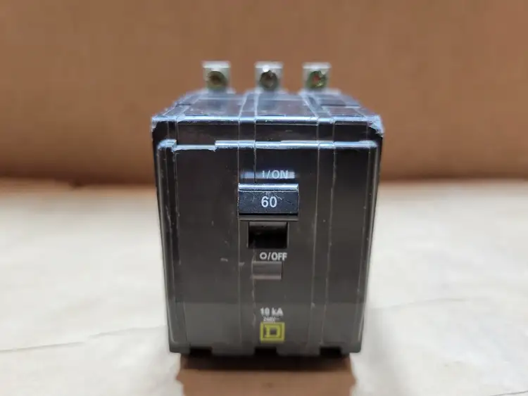 Used SQUARE D QOB360 Switchgears British Columbia CA | Lenmark #835709