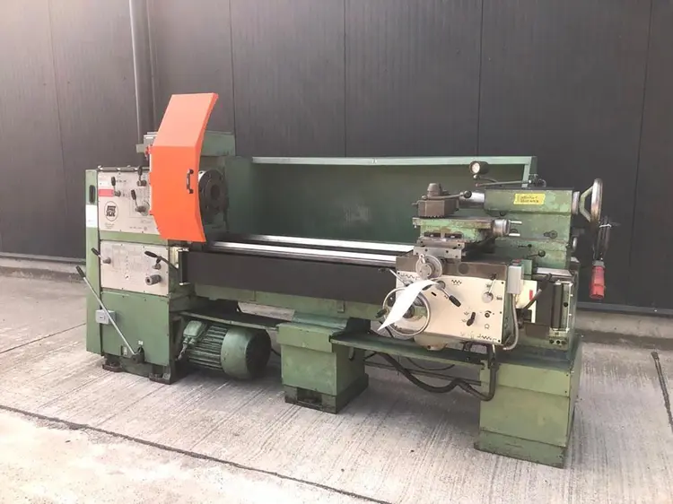 Used FAT TUR Ø 630 X 1500 MM Engine Lathes BE | Apt International N.V #361644