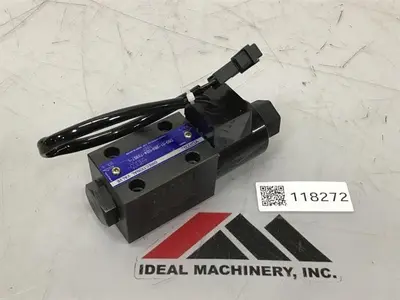 USED YUKEN DSG-01-2B3-D24-70357-L