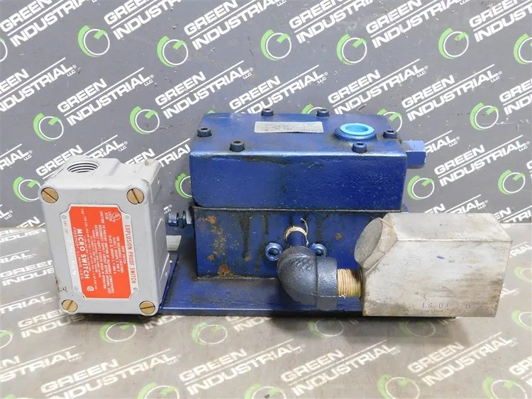 Used FARVAL DR2-24A Valves/Fittings | Green Industrial #674927