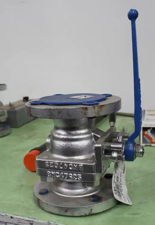 Used VELAN F10-00402-SSEI Valves/Fittings British Columbia CA | Lenmark #258701