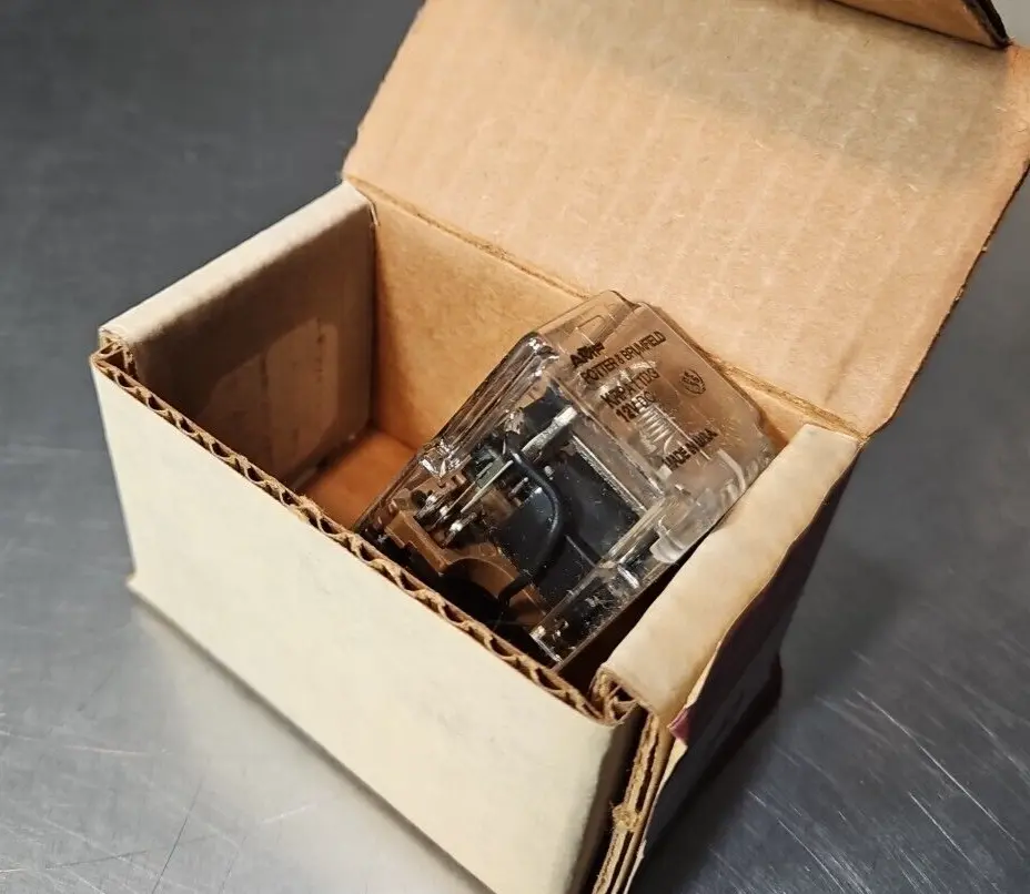 RED LION KRPA11DG RELAY. Loc4D28