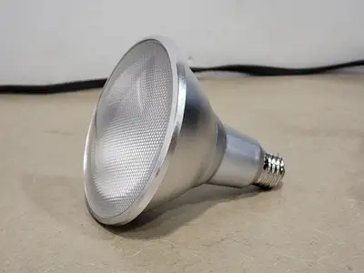 USED SATCO S9448
