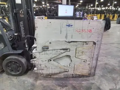 USED 2014 CASCADE R25D-CCS