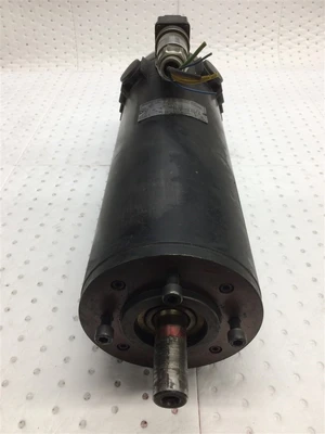 USED INDRAMAT MDC 10.40C/MMA-0-PERMANENT MAGNET MOTOR