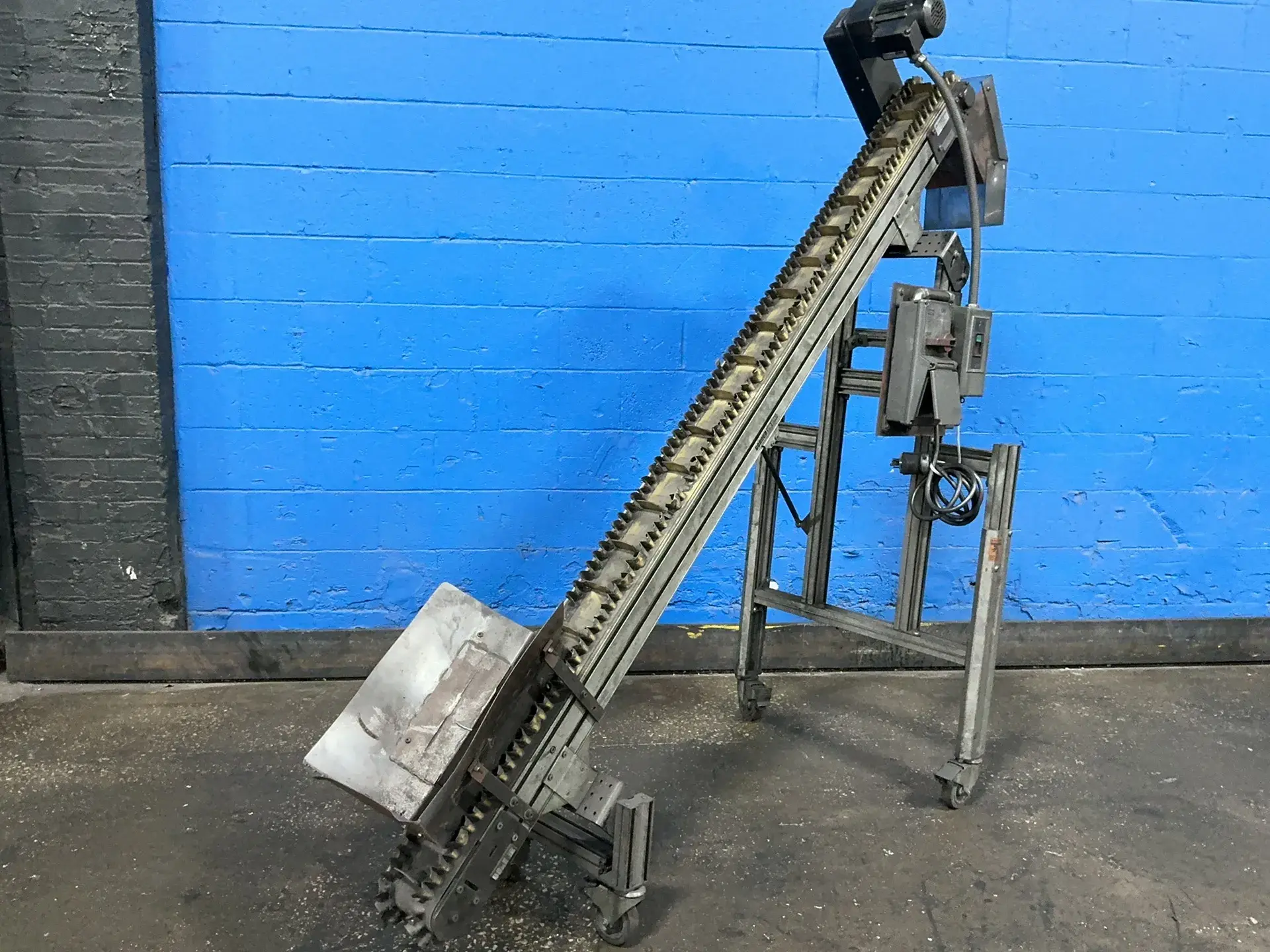 Used DORNER 32SM060750A0407 Incline Conveyors Ohio US | HGR 24 #1355803