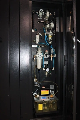 2015 HYUNDAI WIA HS5000I Horizontal Machining Centers | Toolquip, Inc. (17)