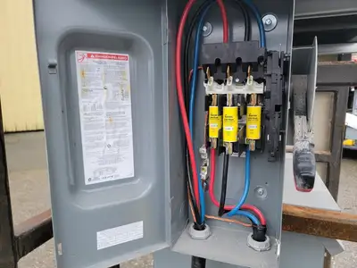 75 kVA Temporary Power Distribution Cart 600V Pri. 208Y/120V Sec.
