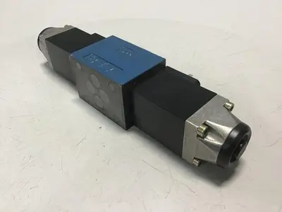 USED MANNESMANN REXROTH 4WE6E53/AG24NZ4
